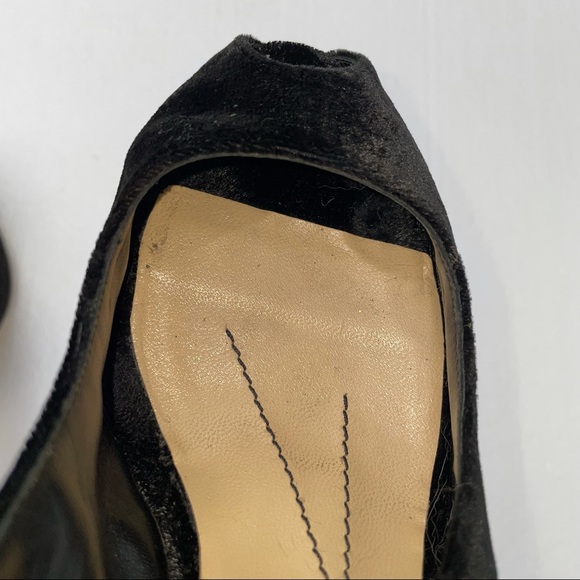 Kate Spade Black Velvet Peep Toe Heels Size 7 - Picture 9 of 12